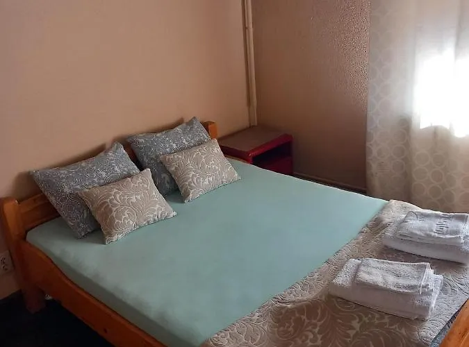 Viesnīca Maza Kalna 27